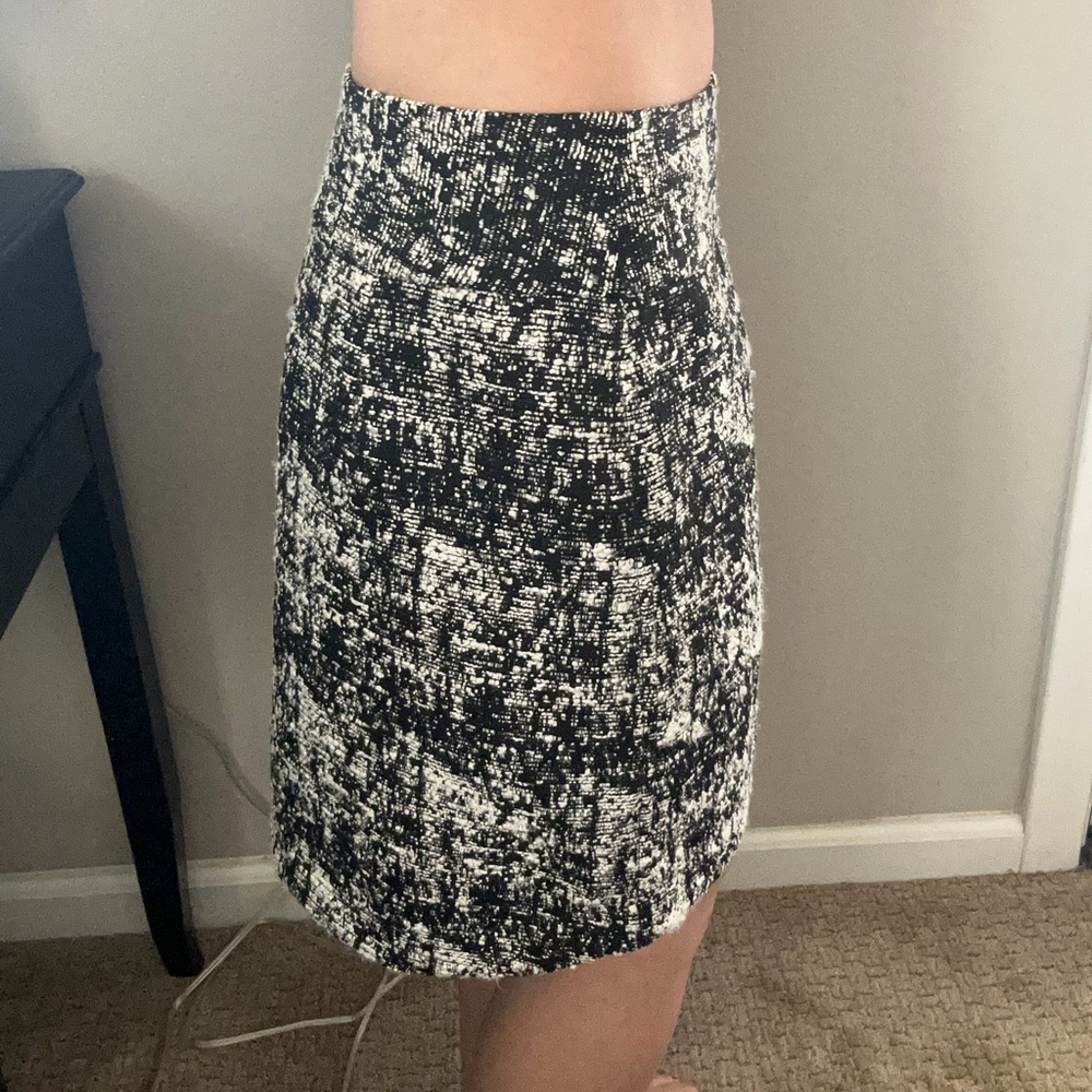 Black and White Textured Women's Skirt